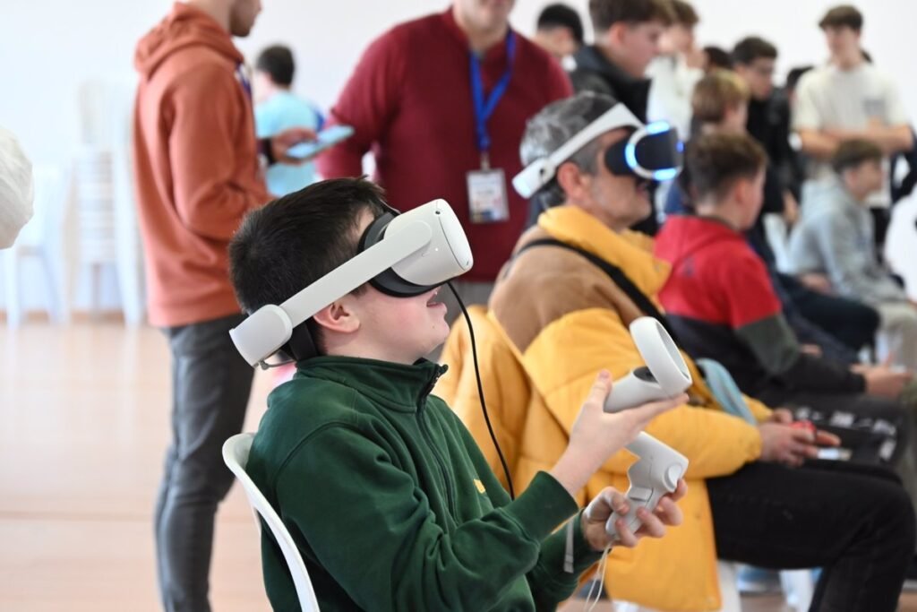 La-sala-de-videojuegos-llega-a-Tomares-cita-navidena-esperada.jpg