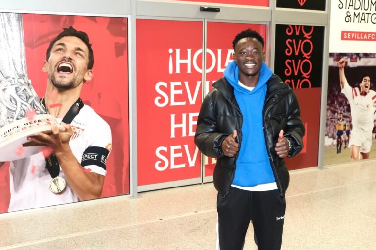 Achor-Adams-ficha-por-Sevilla-FC-en-Sevilla.jpg