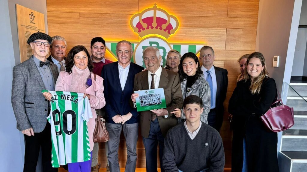 Homenaje-real-del-Betis-a-Jose-Ruiz-Mesa.jpg