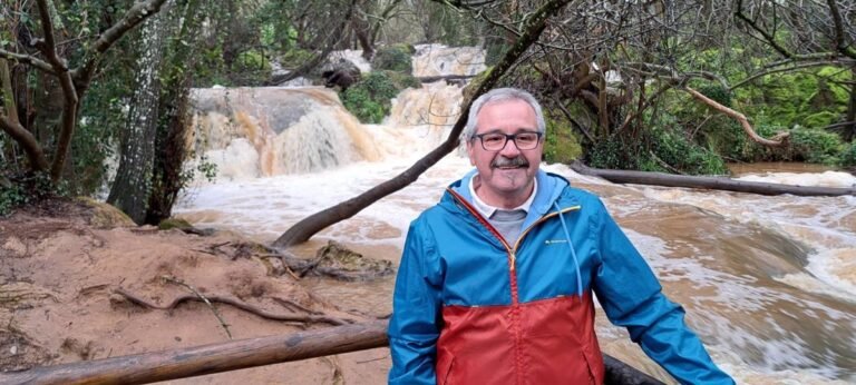 Premio-Jabali-Sierra-Norte-para-activista-Juan-Rodriguez-de-Constantina.jpg