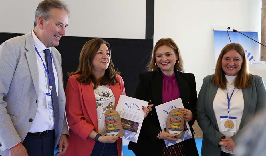 La consejera de Desarrollo Educativo y Formación Profesional, María del Carmen Castillo, durante las XVII Jornadas Regionales de ASADIPRE.