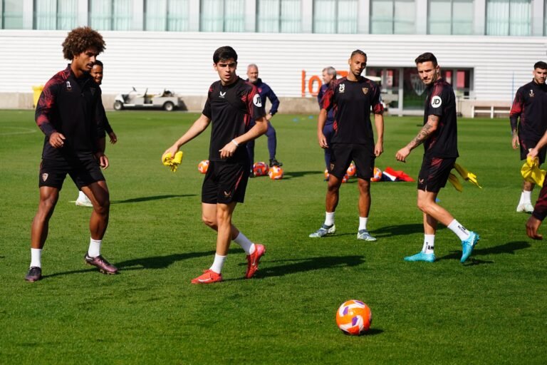 Entrenamiento-previo-al-duelo-con-el-Atletico-de-Madrid.jpeg
