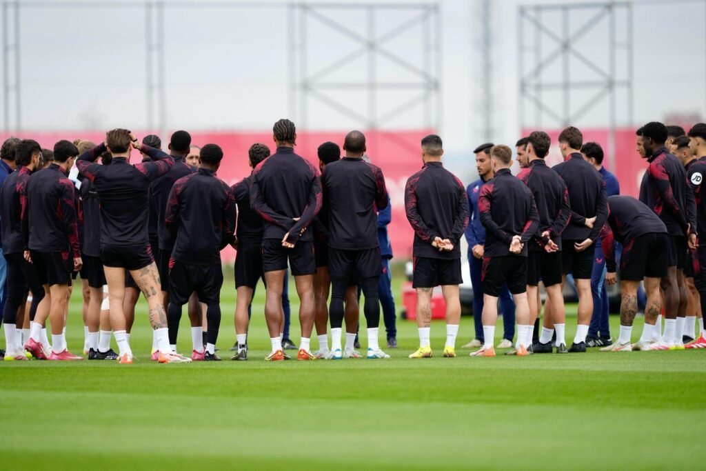 Preparativos-finales-para-enfrentar-al-Deportivo-Alaves.jpeg