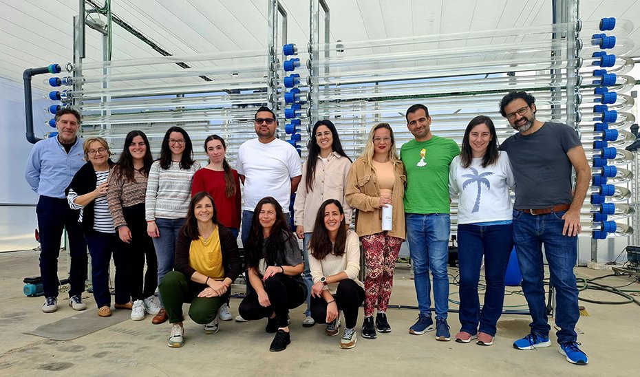 Research group 'Microalgae Biotechnology' at the University of Huelva, responsible for the study on the anti-inflammatory capacity of the microalga from the Tinto River.