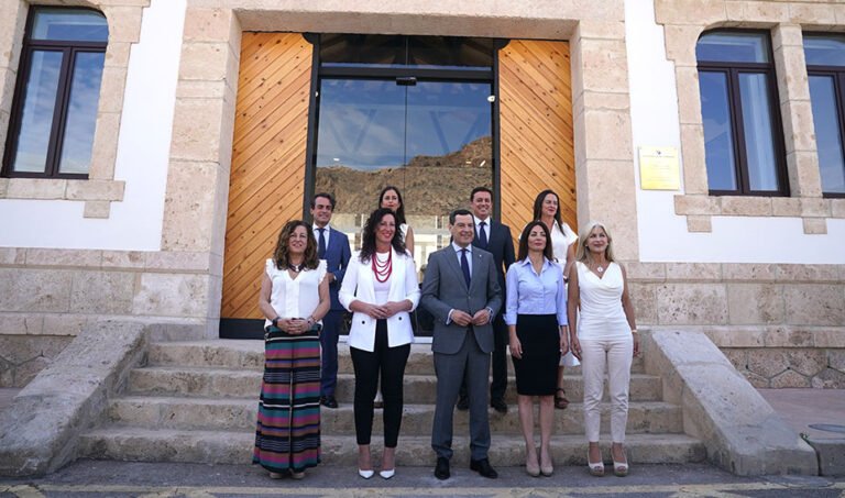 1750768602_Moreno-anuncia-15-millones-de-euros-para-mejorar-la-integracion.jpg