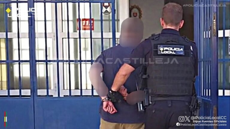 Detenido-en-Castilleja-de-la-Cuesta-por-exhibicion-obscena-ante.jpg