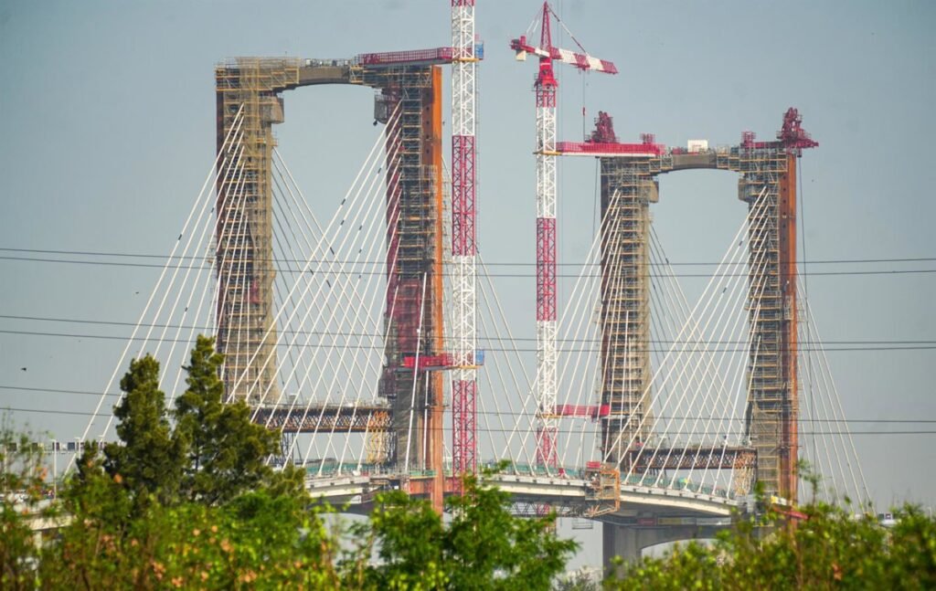Discrepancias-en-obra-del-puente-del-Centenario-entre-exdirector-de.jpg