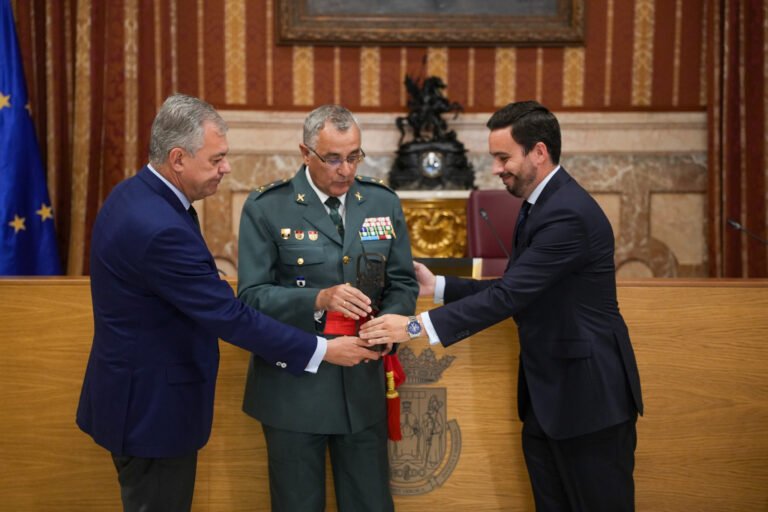 Entregan-XI-Premio-Alberto-Jimenez-Becerril-2025-a-la-Guardia.jpeg