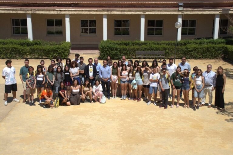 La-Fundacion-Jose-Manuel-Lara-destaca-la-XVIII-Escuela-de.jpg