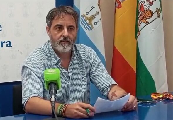 Vox-critica-la-comision-de-Alcala-de-Guadaira-por-el.jpg