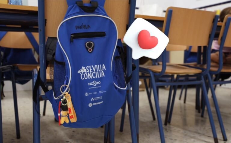 El-Ayuntamiento-de-Sevilla-amplia-plazo-para-solicitar-mochilas-con.jpeg