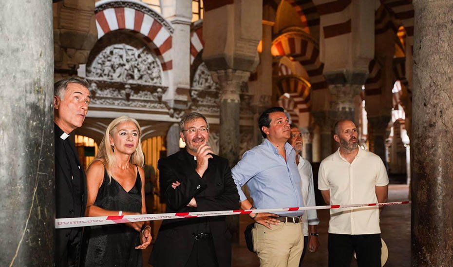 La-Junta-apoyara-en-la-restauracion-de-la-Mezquita-Catedral-de.jpg