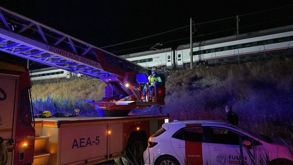 Los-trenes-AVE-vuelven-a-circular-con-normalidad-tras-evacuacion.jpg