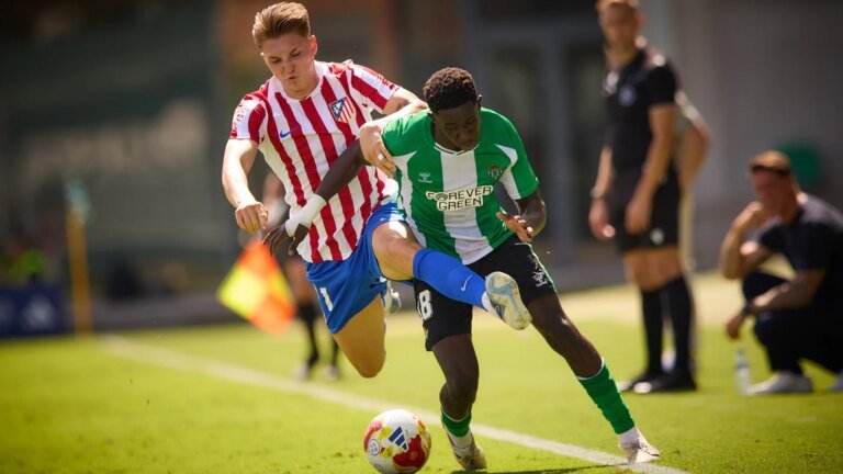 El-Betis-Deportivo-cae-ante-el-Atletico-Madrileno-en-inferioridad.jpg