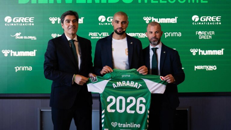 Sofyan-Amrabat-se-une-al-Real-Betis-para-una-temporada.jpg