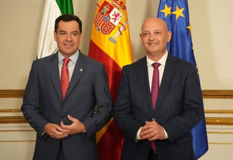 Dos-Hermanas-exige-a-la-Junta-cumplir-sus-compromisos-con.jpg