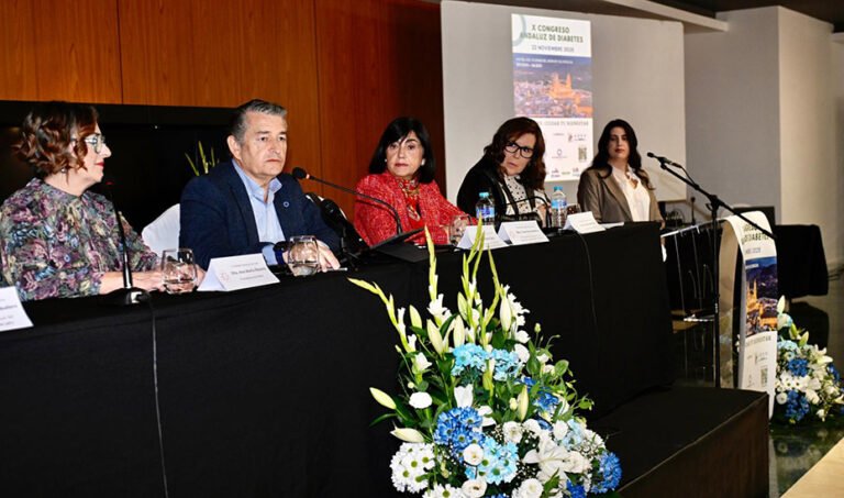 Antonio Sanz inaugura el X Congreso Andaluz de Diabetes en Jaén.