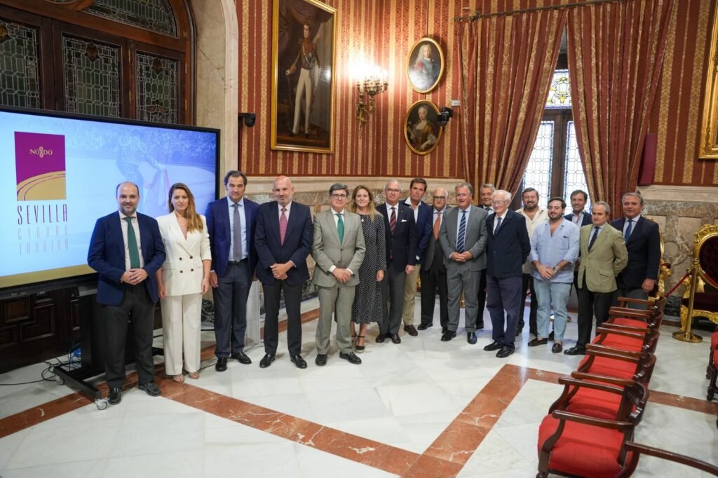 El-Ayuntamiento-promueve-encuentro-taurino-en-Sevilla.jpeg