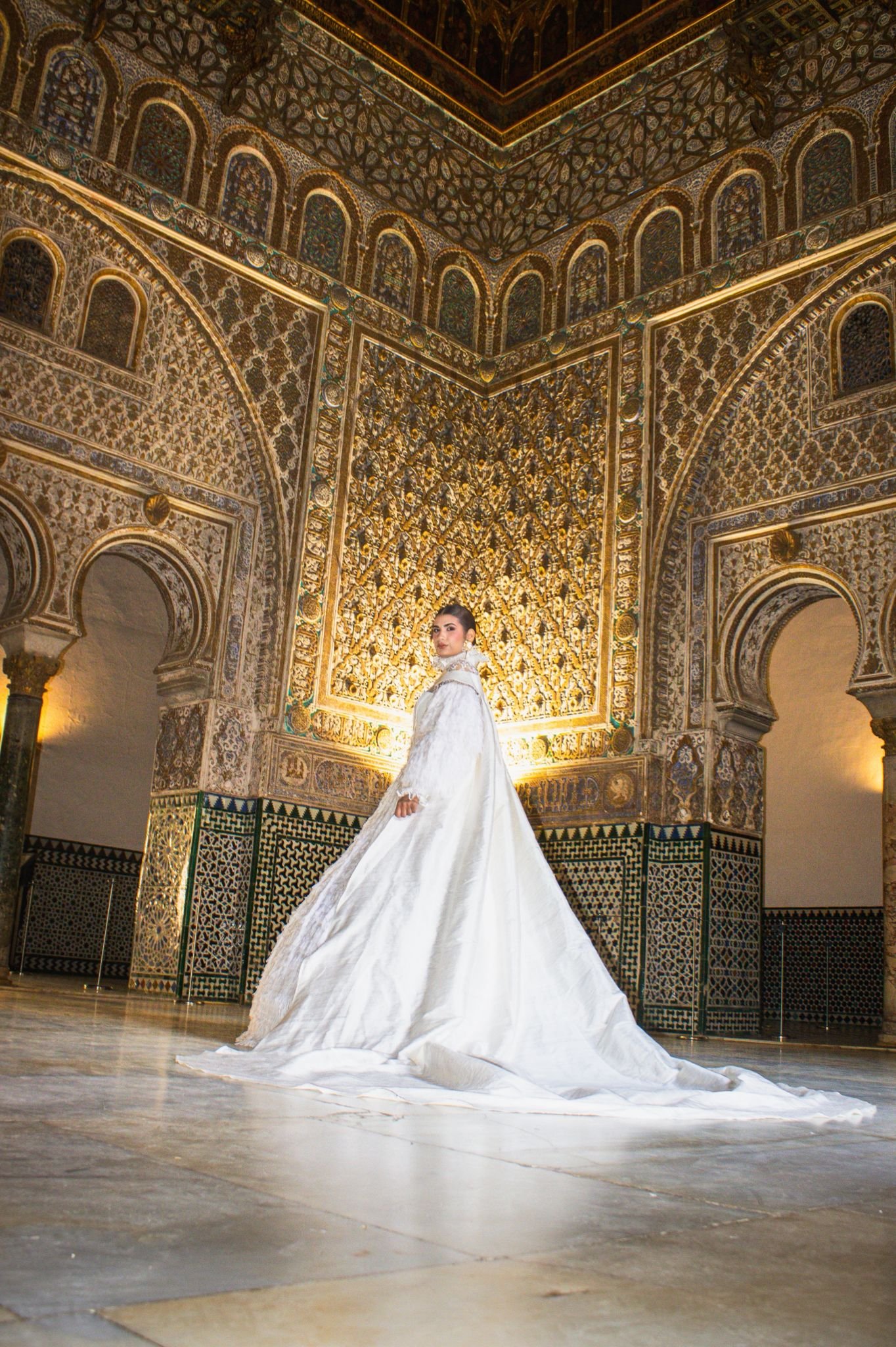 Desfile-nupcial-Carolus-en-el-Real-Alcazar-por-el-V.jpeg