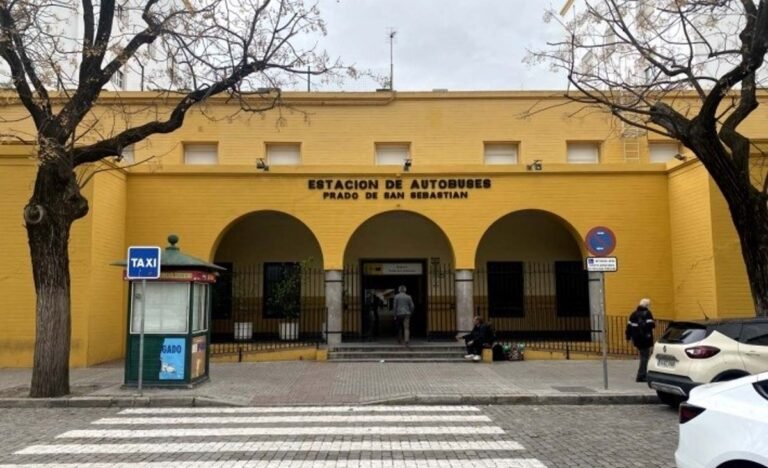Dos-heridos-por-caida-de-rama-de-arbol-en-el.jpg
