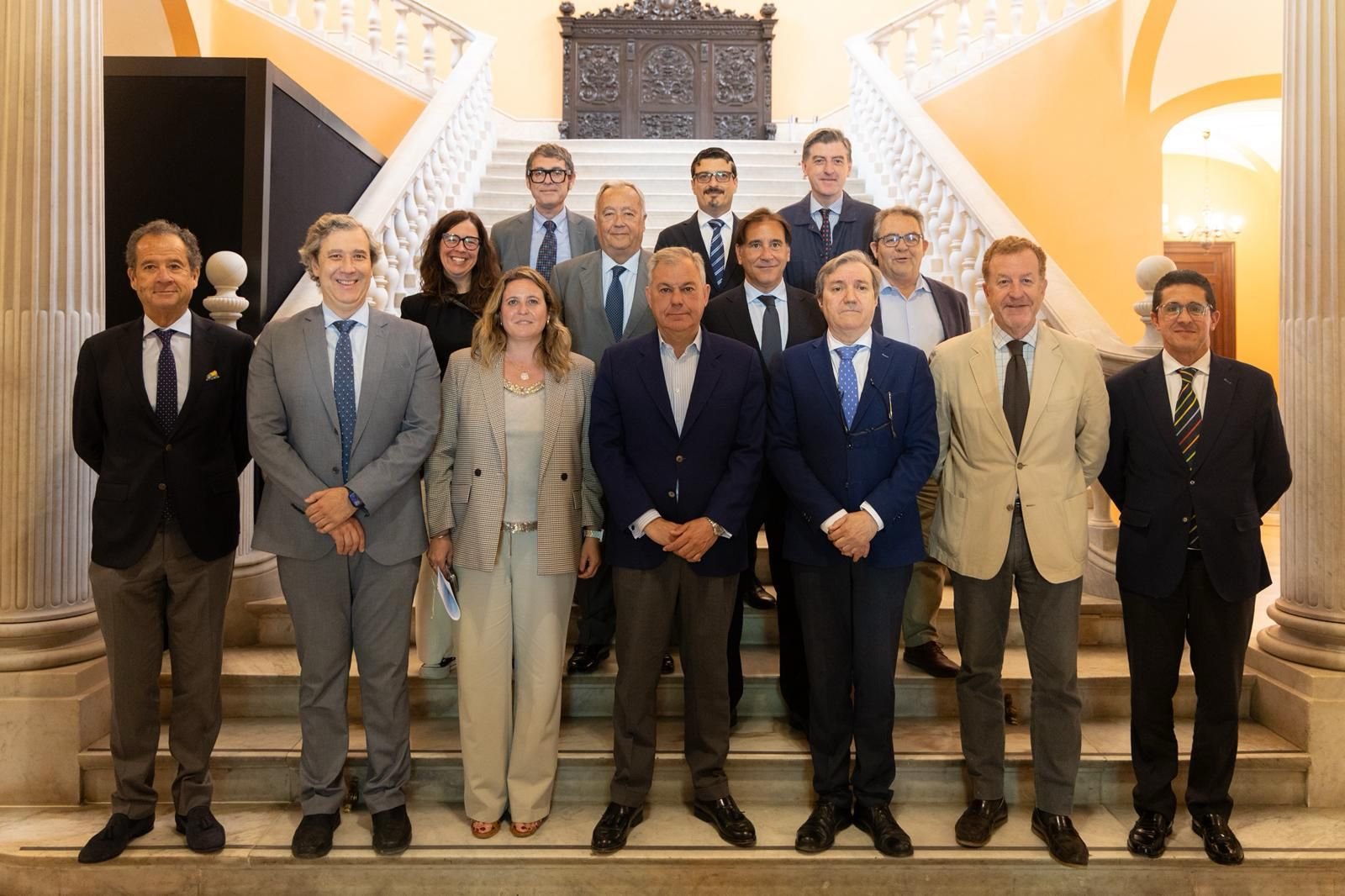 Reunion-del-alcalde-con-la-Junta-Directiva-de-la-Asociacion.jpeg