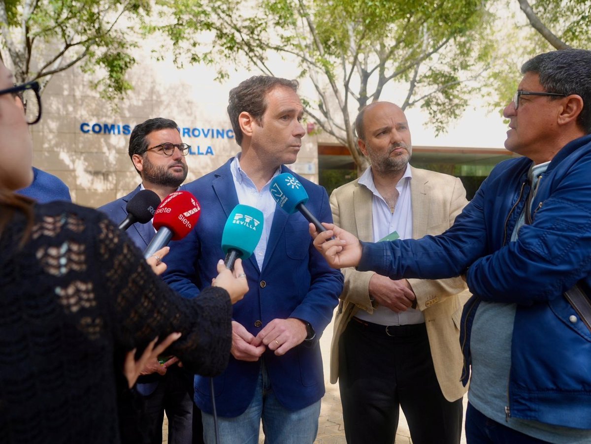 Vox-Sevilla-lamenta-la-falta-de-viviendas-y-hospitales-ante.jpg
